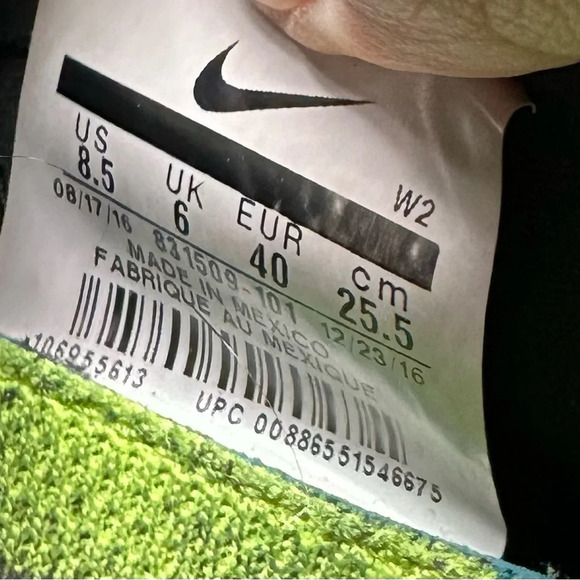 Nike Free RN Shoe Gray - Picture 6 of 6